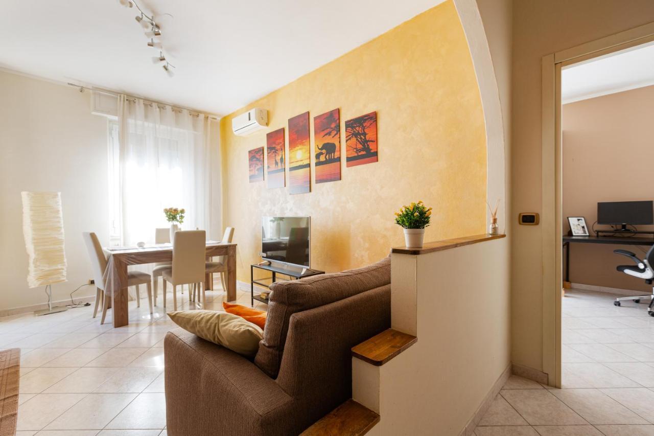 Udine M2 Balcony Apt Apartamento Milão Exterior foto